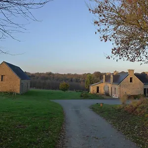 le-nid-dhirondelles.inbrittany.com/